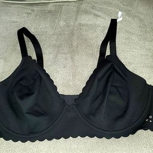 NWT Aerie scalloped bra, Black, Size 38DD